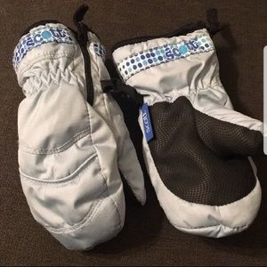 Size 3-5yrs girl Scott winter mittens/gloves